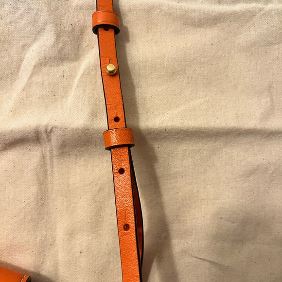 Tory Burch Orange and cream Crossbody Bag - Picture 2 of 5